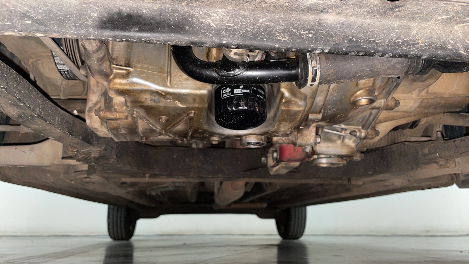 Used 2020 Renault Triber RXZ EASY-R AMT Petrol Automatic extra FRONT LEFT UNDERBODY VIEW