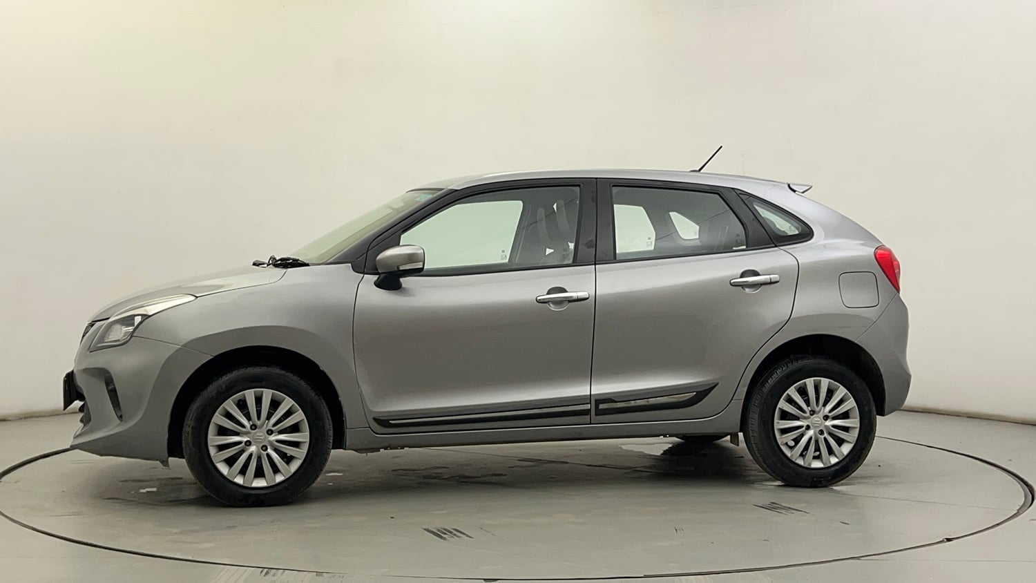 Used 2021 Maruti Suzuki Baleno Delta Petrol Manual exterior LEFT SIDE VIEW