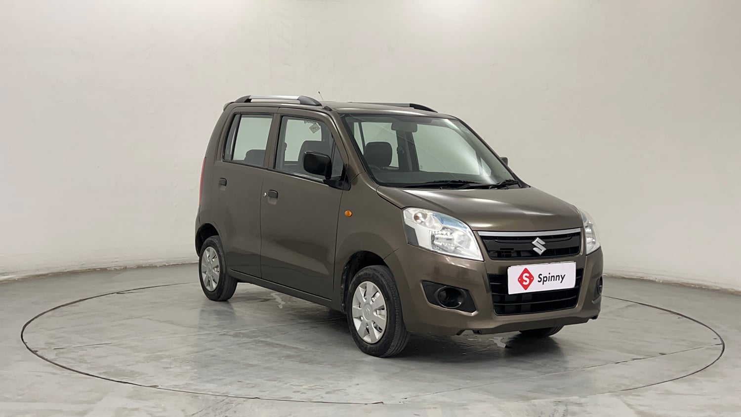 Used 2014 Maruti Suzuki Wagon R LXI CNG Cng Manual exterior RIGHT FRONT CORNER VIEW