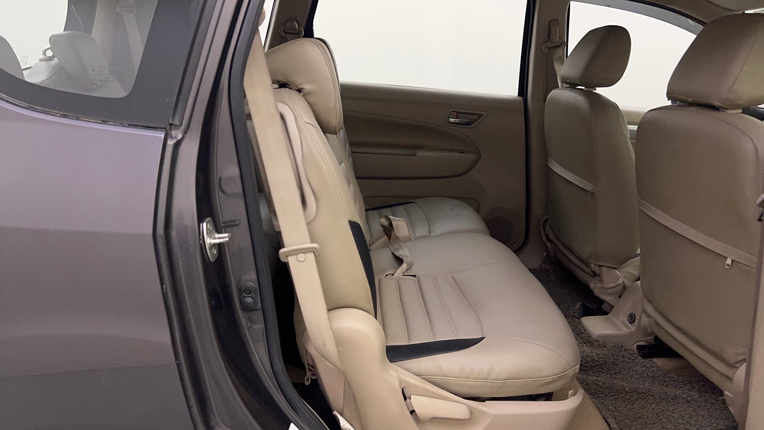 Used 2017 Maruti Suzuki Ertiga VXI Petrol Manual interior RIGHT SIDE REAR DOOR CABIN VIEW