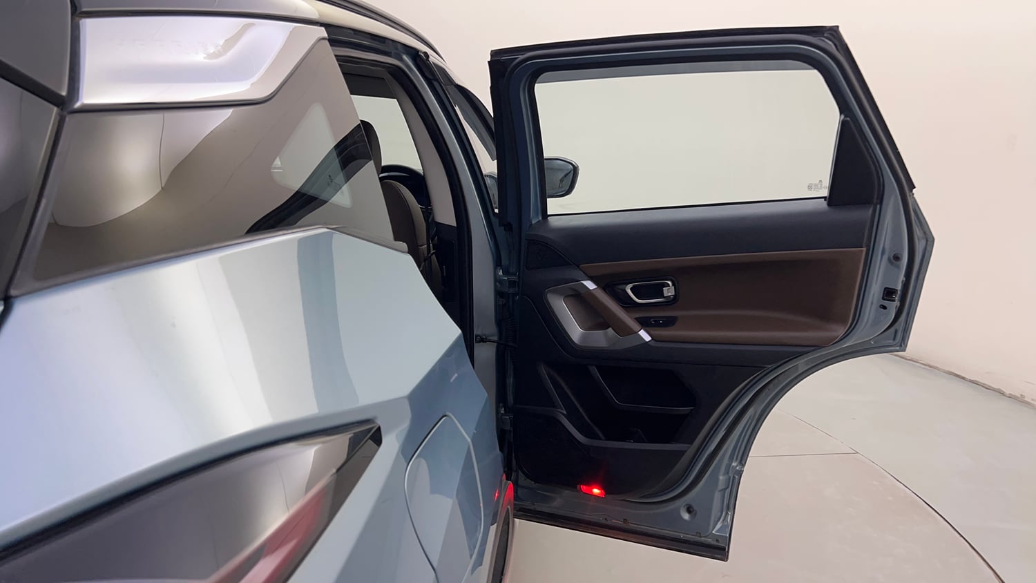 Used 2023 Tata Harrier XZA Plus (O) Diesel Automatic interior RIGHT REAR DOOR OPEN VIEW