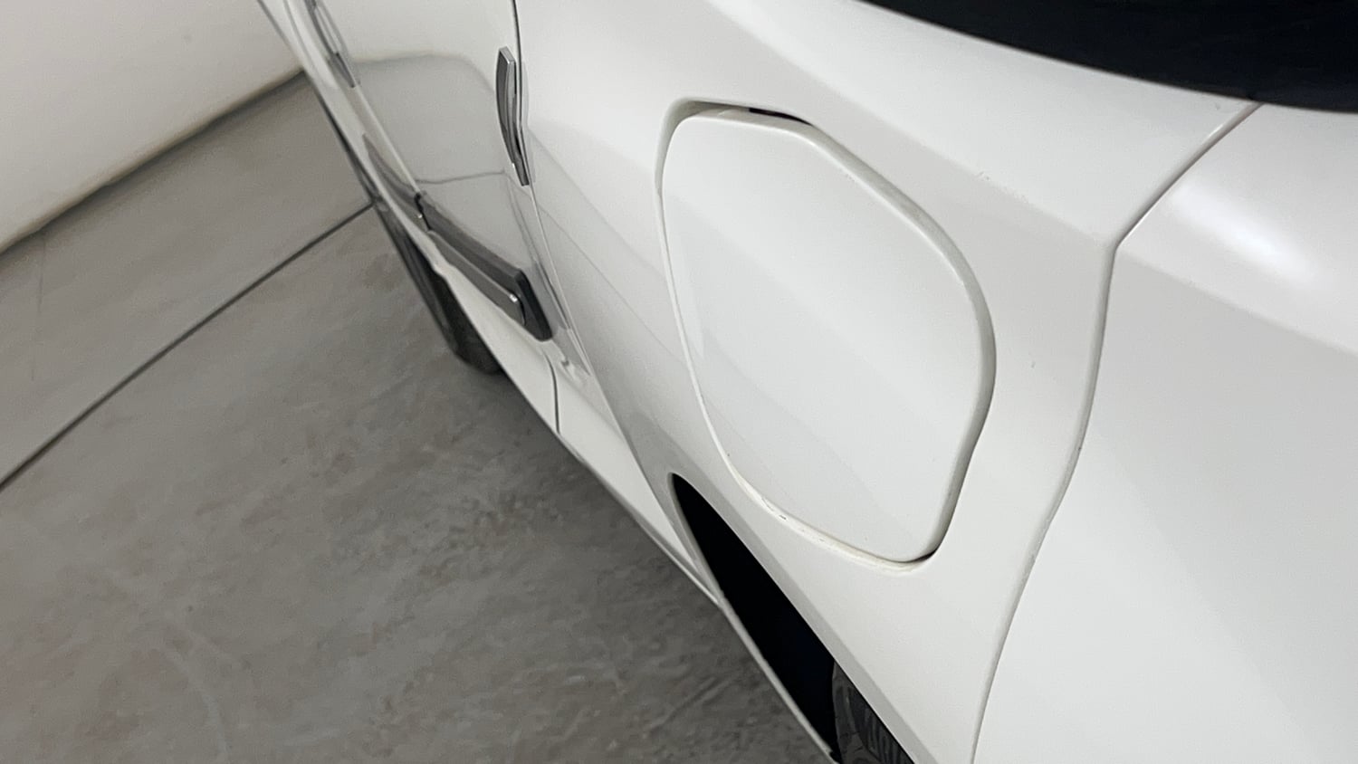 Used 2023 Tata Altroz XZA Plus Petrol Petrol Automatic dents MINOR SCRATCH