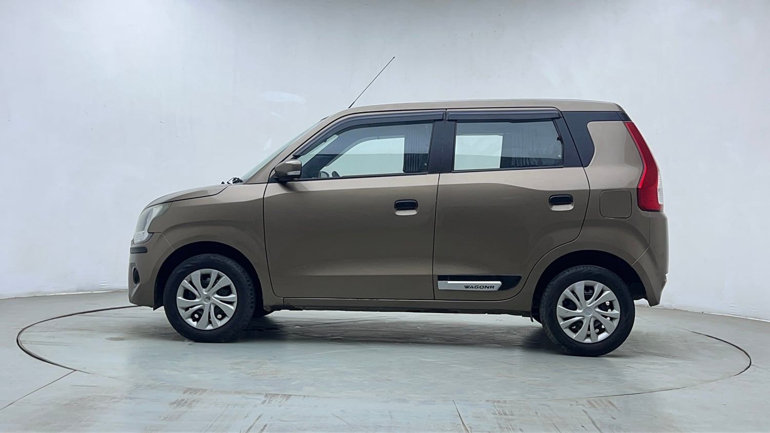 Used 2019 Maruti Suzuki Wagon R ZXi 1.2 Petrol Manual exterior LEFT SIDE VIEW