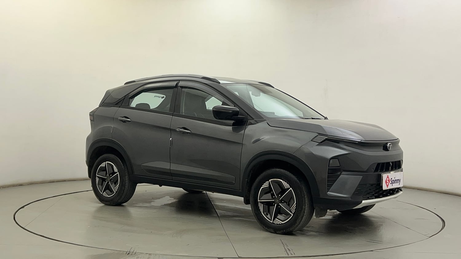 Used 2025 Tata Nexon Creative Plus S 1.2 Revotron Petrol  6MT Petrol Manual exterior RIGHT FRONT CORNER VIEW