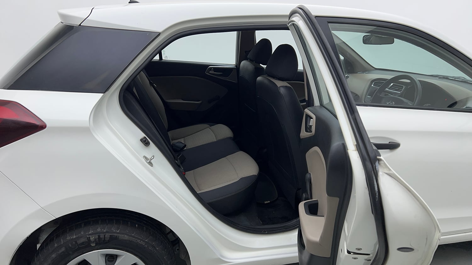 Used 2014 Hyundai Elite i20 Era 1.2 Petrol Manual interior RIGHT SIDE REAR DOOR CABIN VIEW