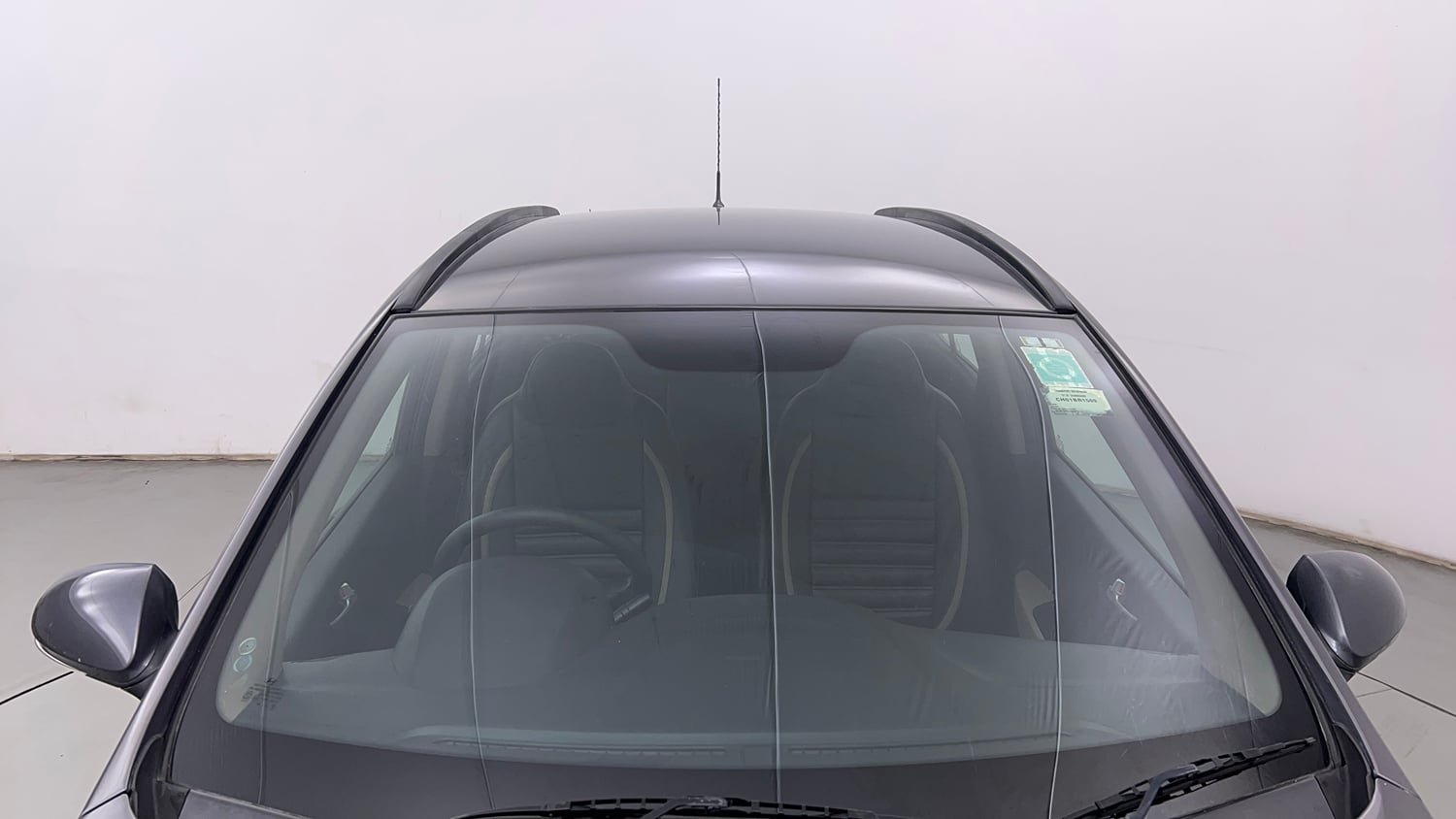 Used 2018 Hyundai Grand i10 Sportz (O) U2 1.2 CRDi Diesel Manual exterior FRONT WINDSHIELD VIEW