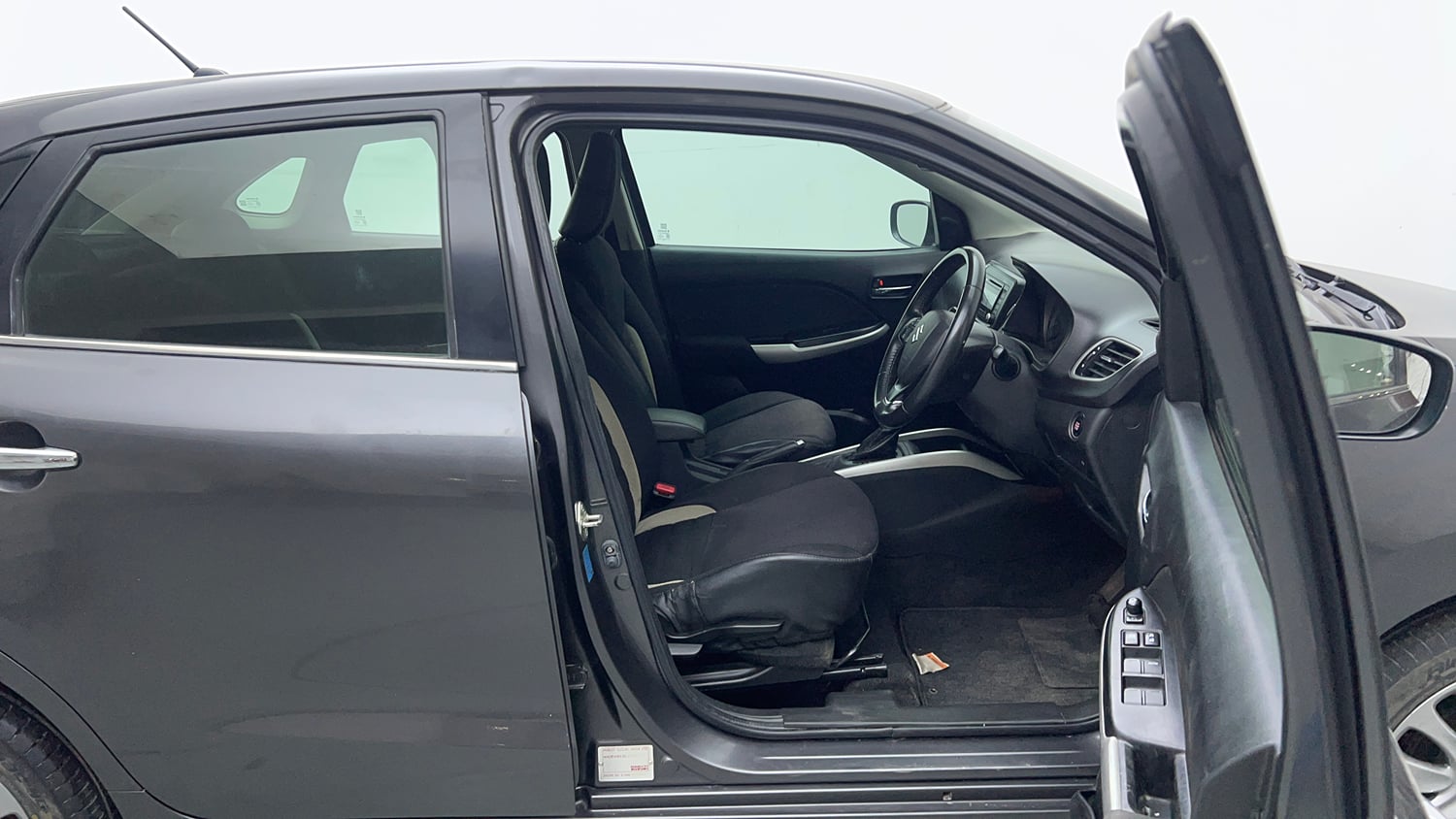 Used 2018 Maruti Suzuki Baleno Zeta 1.2 AT Petrol Automatic interior RIGHT SIDE FRONT DOOR CABIN VIEW