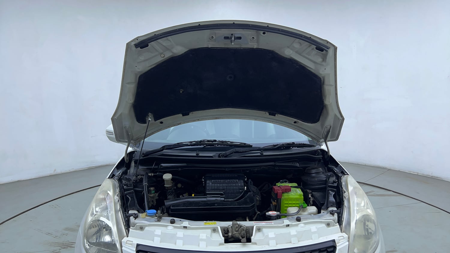 Used 2012 Maruti Suzuki Swift VXi Petrol Manual engine ENGINE & BONNET OPEN FRONT VIEW