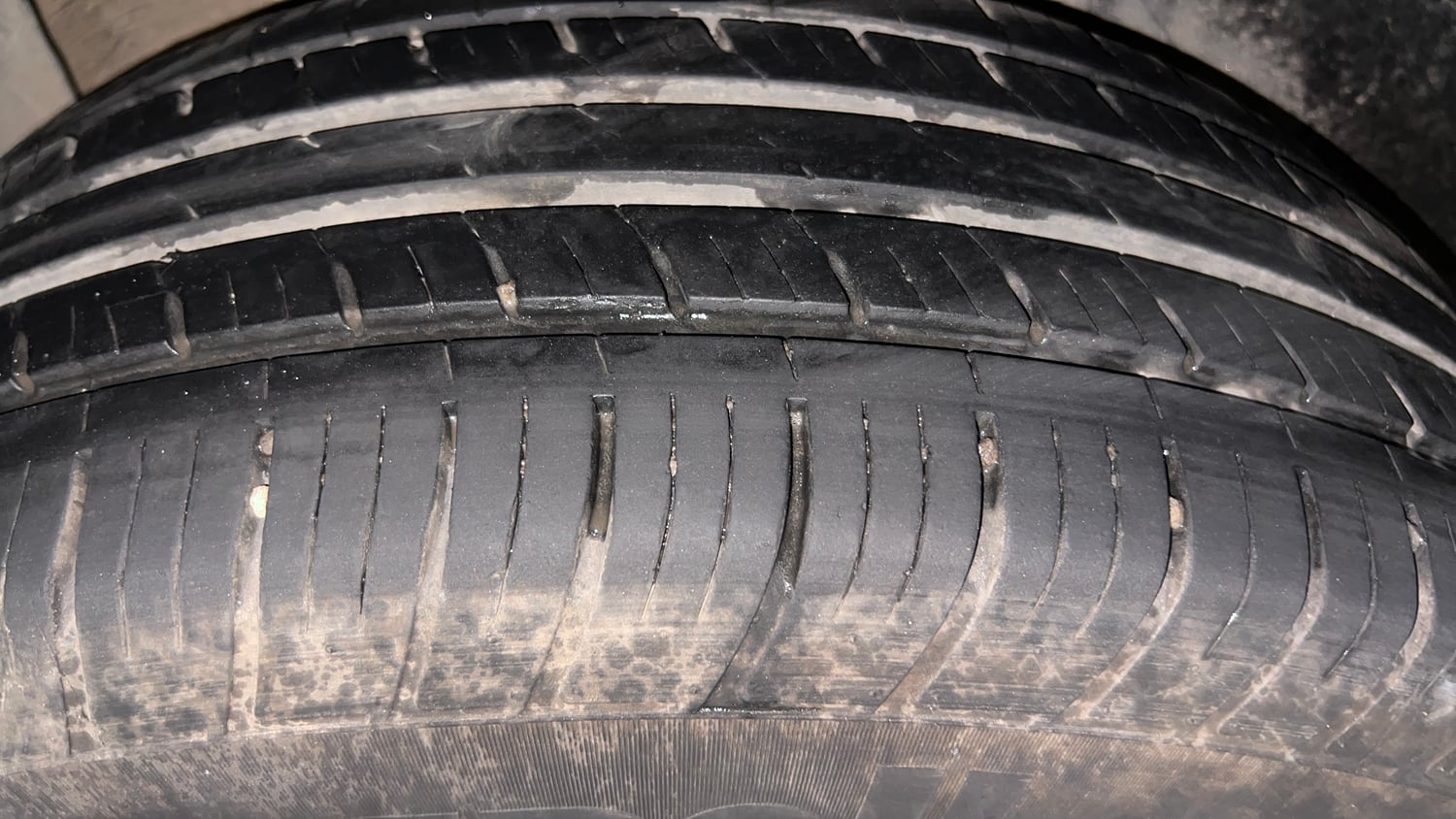 Used 2023 Tata Harrier XZA Plus (O) Diesel Automatic tyres LEFT REAR TYRE TREAD VIEW