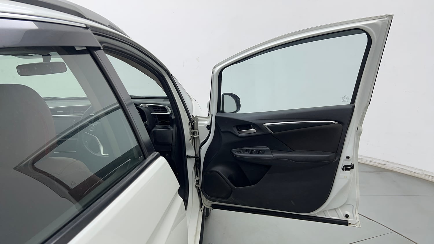 Used 2022 Honda WR-V VX MT Petrol Petrol Manual interior RIGHT FRONT DOOR OPEN VIEW