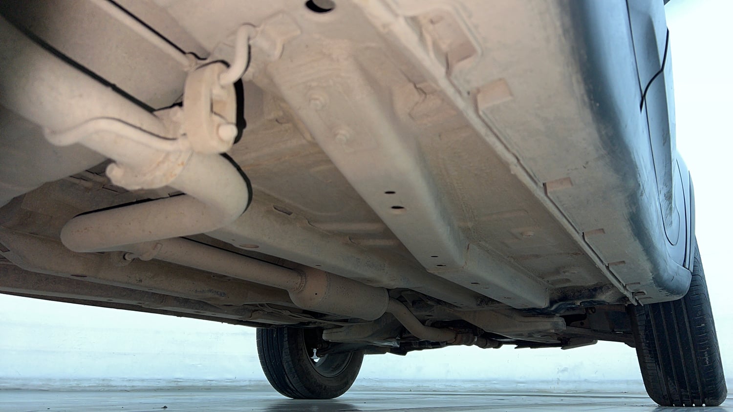 Used 2022 Tata Nexon XZ Plus (HS) Petrol Manual extra REAR RIGHT UNDERBODY VIEW
