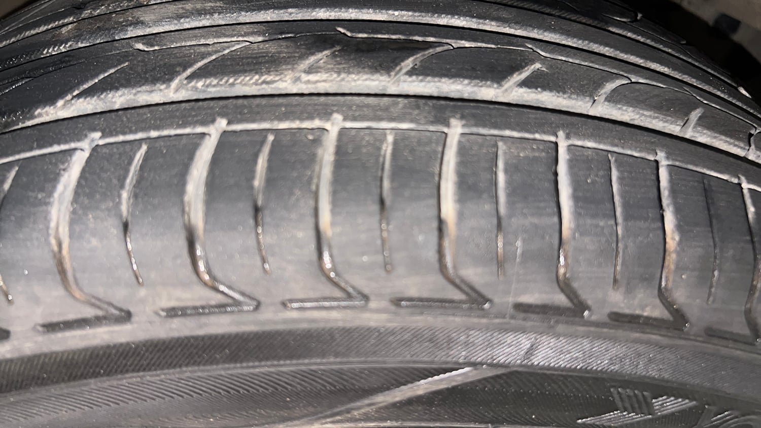 Used 2017 Honda WR-V VX MT Diesel Diesel Manual tyres RIGHT FRONT TYRE TREAD VIEW