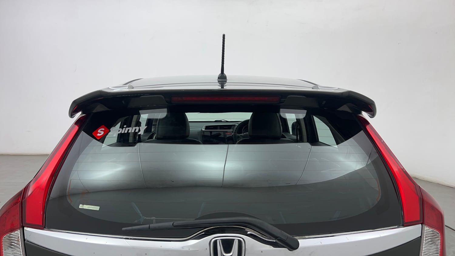 Used 2016 Honda Jazz VX Petrol Petrol Manual exterior BACK WINDSHIELD VIEW