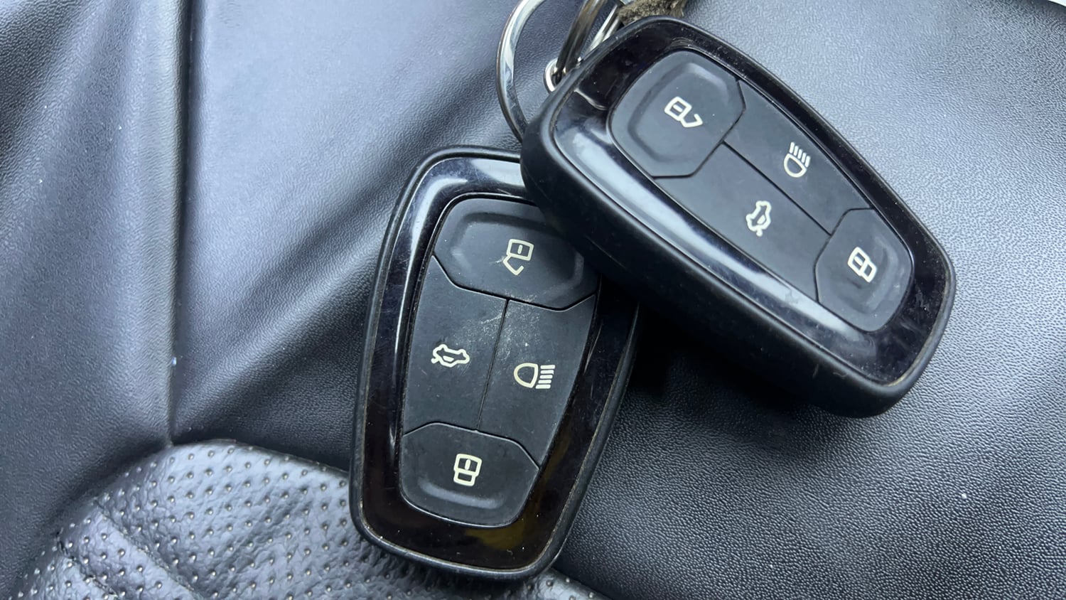 Used 2020 Tata Nexon XZ Plus (O) Petrol Manual extra CAR KEY VIEW