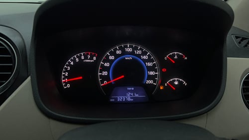 Used 2016 Hyundai Grand i10 Magna 1.2 Kappa VTVT Petrol Manual interior CLUSTERMETER VIEW