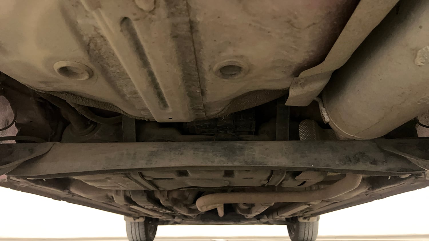 Used 2017 Hyundai Elite i20 Asta 1.2 Petrol Manual extra REAR UNDERBODY VIEW (TAKEN FROM REAR)
