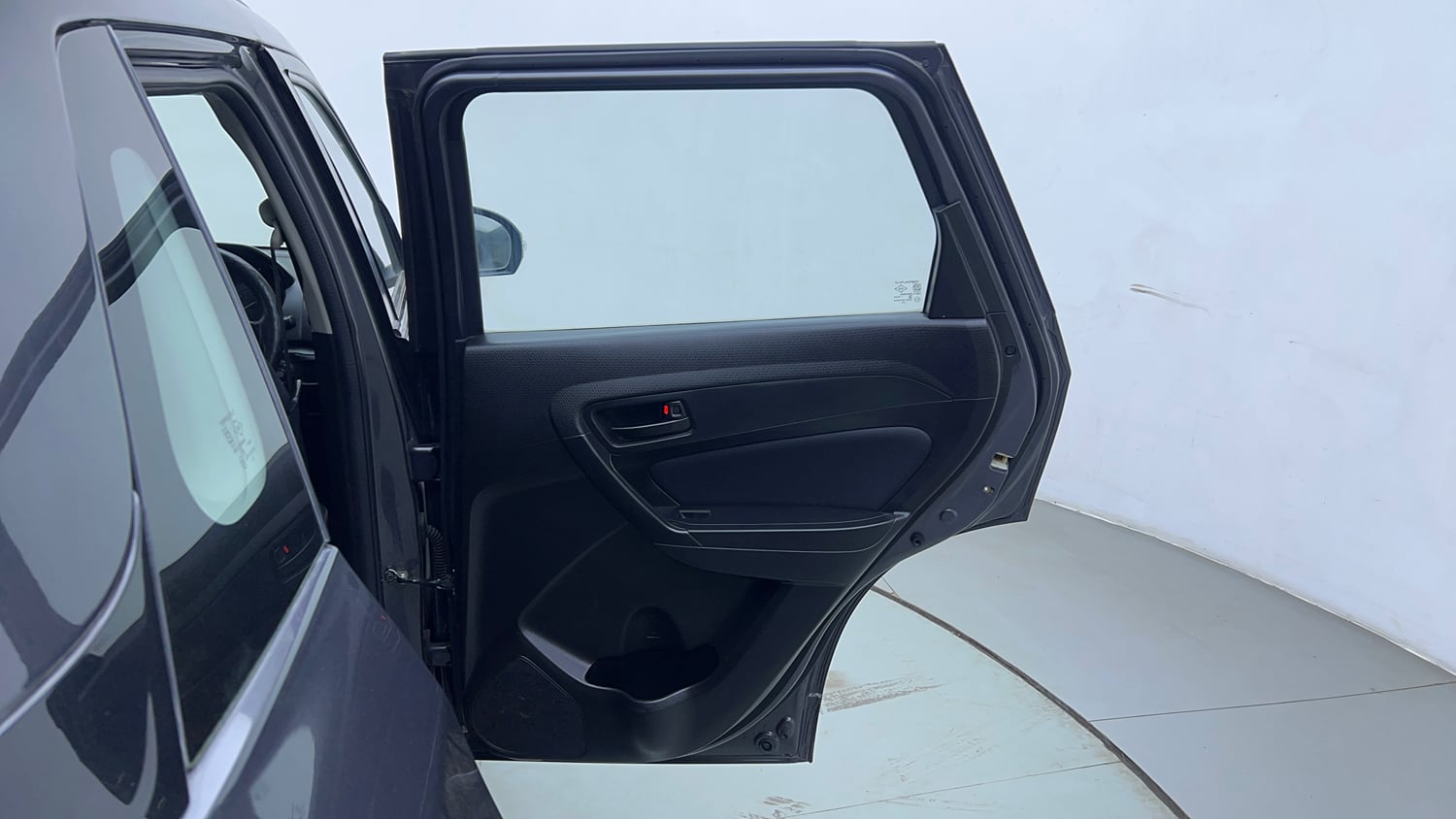 Used 2022 maruti-suzuki Vitara Brezza VXi Petrol Manual interior RIGHT REAR DOOR OPEN VIEW