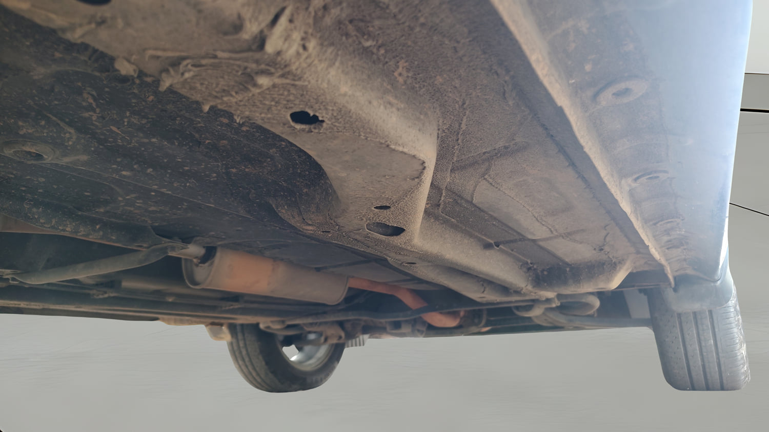 Used 2022 Tata Tiago XZ Plus Petrol Manual extra REAR RIGHT UNDERBODY VIEW