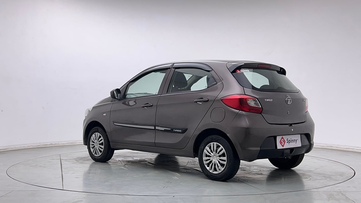 Used 2019 Tata Tiago XM CNG (Outside Fitted) Cng Manual exterior LEFT REAR CORNER VIEW