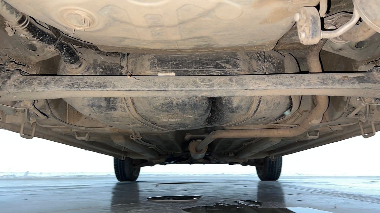 Used 2018 Maruti Suzuki Celerio ZXi (O) AMT Petrol Automatic extra REAR UNDERBODY VIEW (TAKEN FROM REAR)