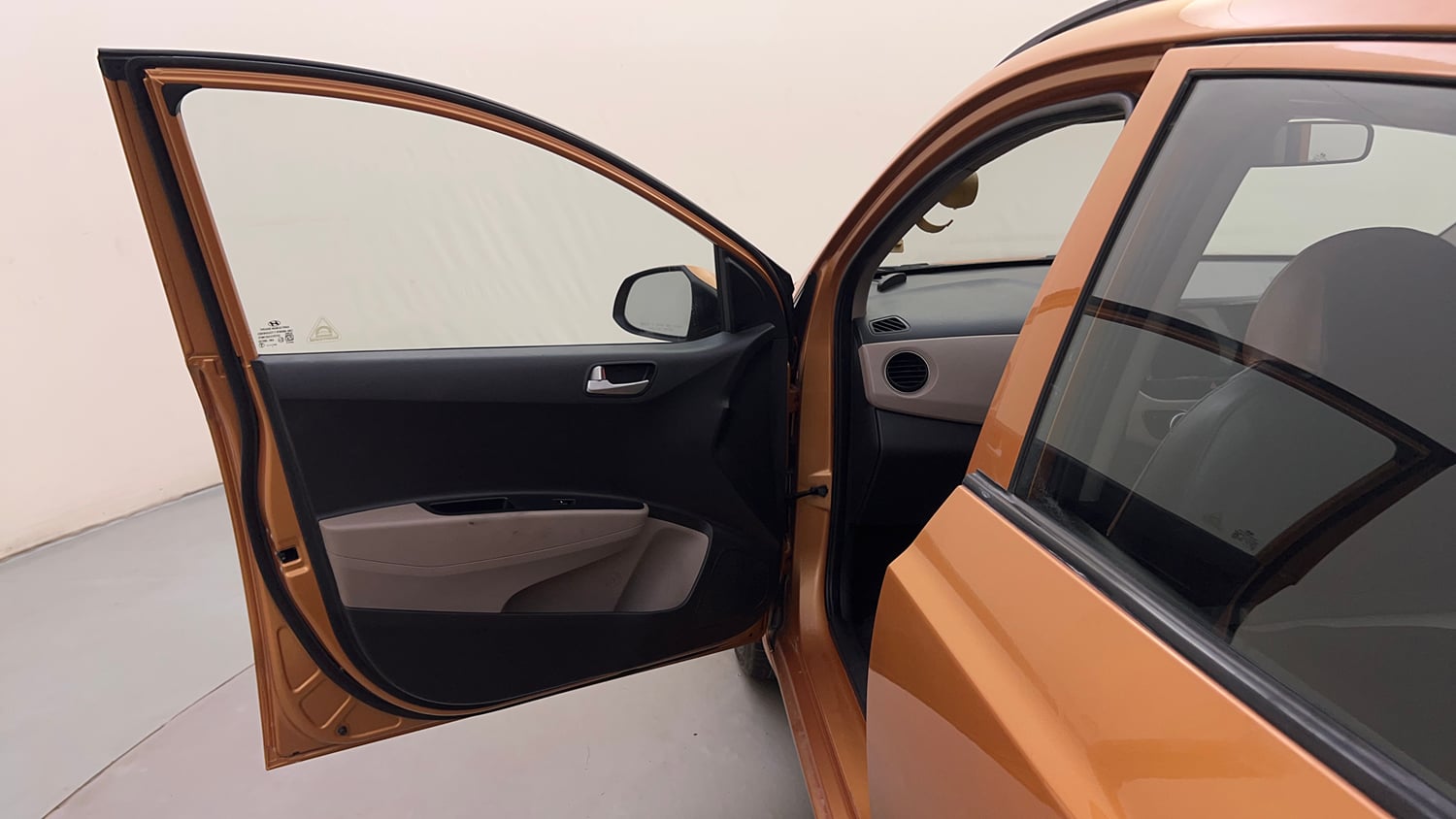 Used 2013 Hyundai Grand i10 Sportz 1.2 Kappa VTVT Petrol Manual interior LEFT FRONT DOOR OPEN VIEW