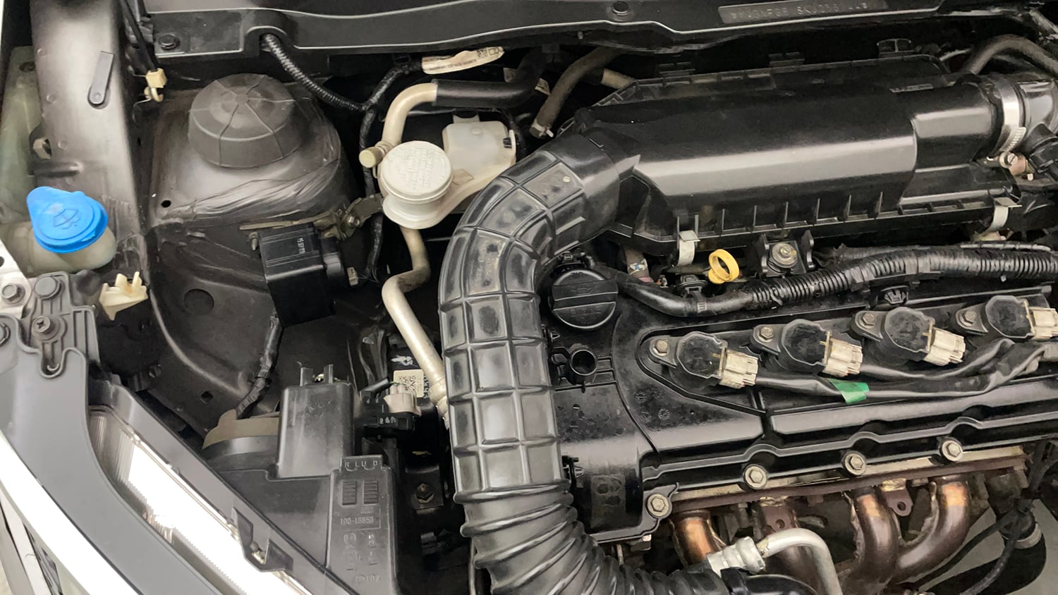 Used 2019 Maruti Suzuki Ignis Zeta 1.2 AMT Petrol Automatic engine ENGINE RIGHT SIDE VIEW