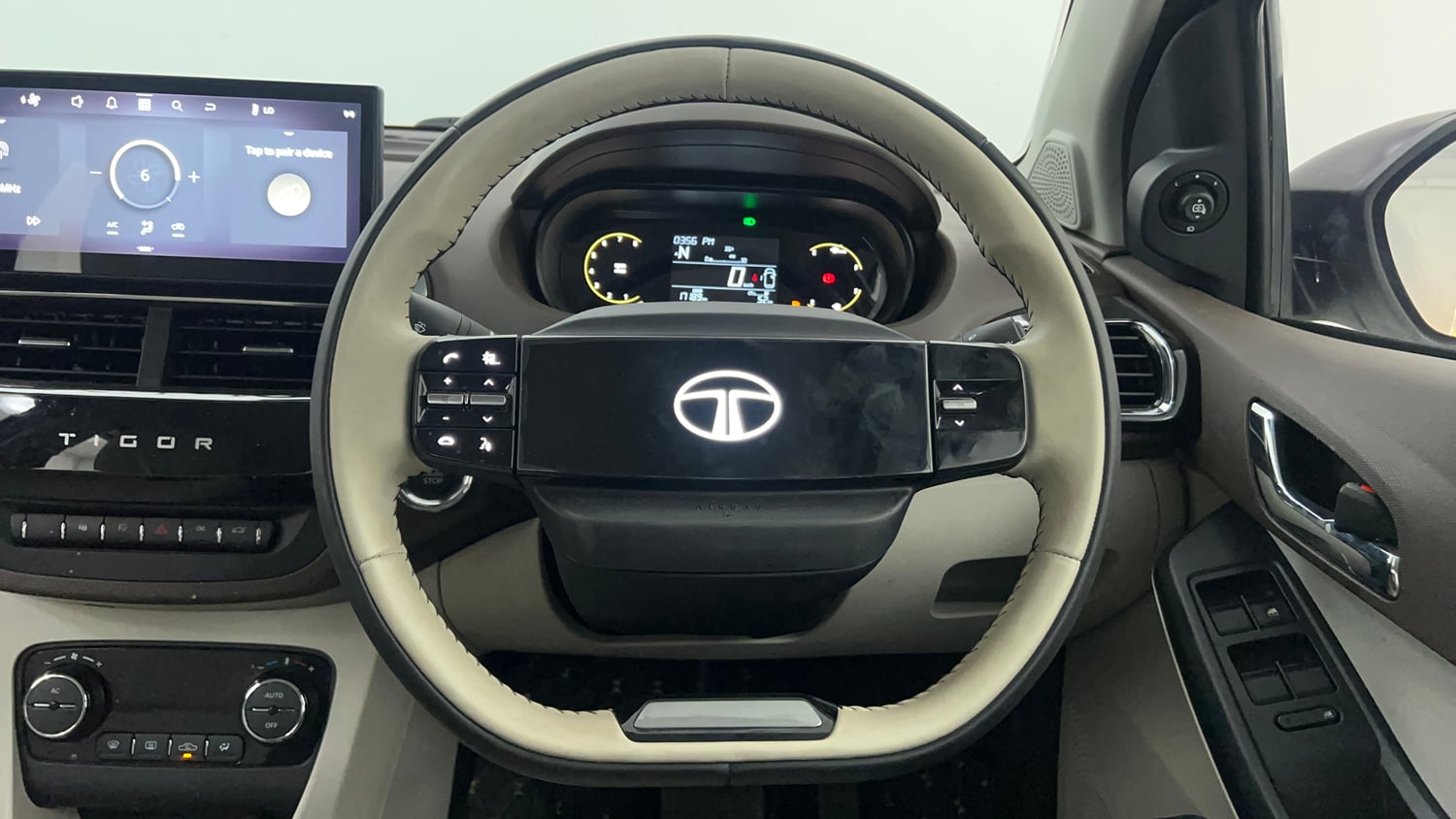 Used 2025 Tata Tigor XZA Plus iCNG Cng Automatic interior STEERING VIEW