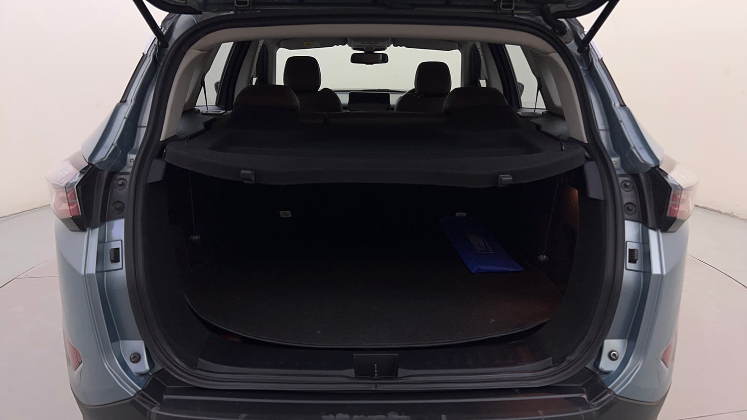 Used 2023 Tata Harrier XZA Plus (O) Diesel Automatic interior DICKY INSIDE VIEW