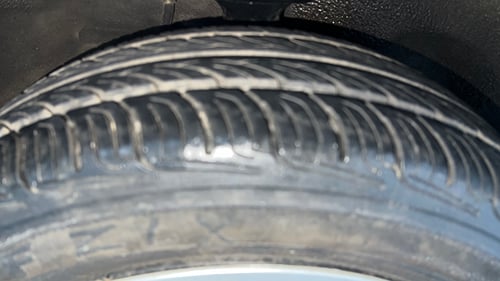 Used 2017 maruti-suzuki Alto K10 VXi (O) AMT Petrol Automatic tyres RIGHT FRONT TYRE TREAD VIEW