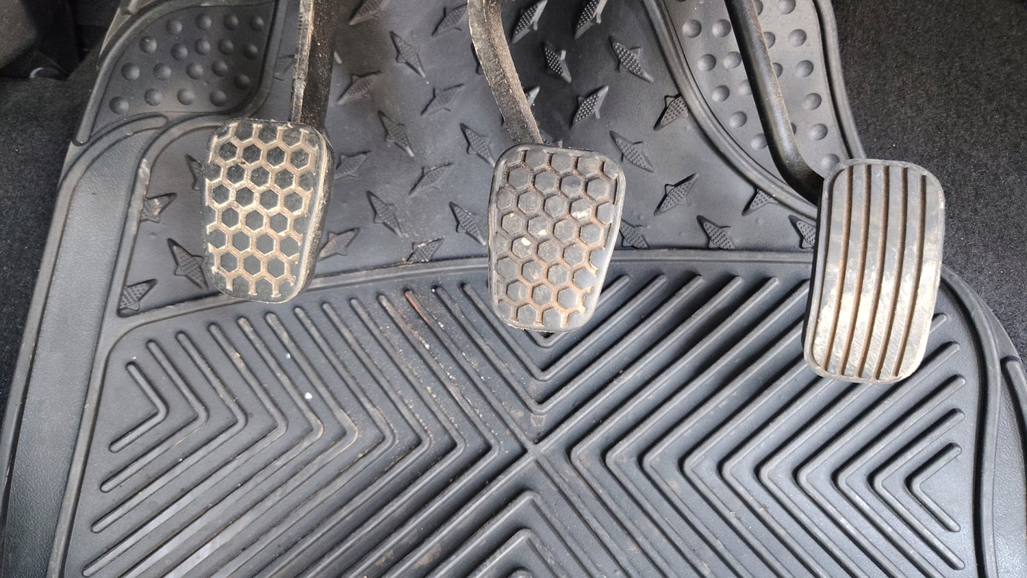 Used 2022 Tata Tiago XZ Plus Petrol Manual interior PEDALS VIEW