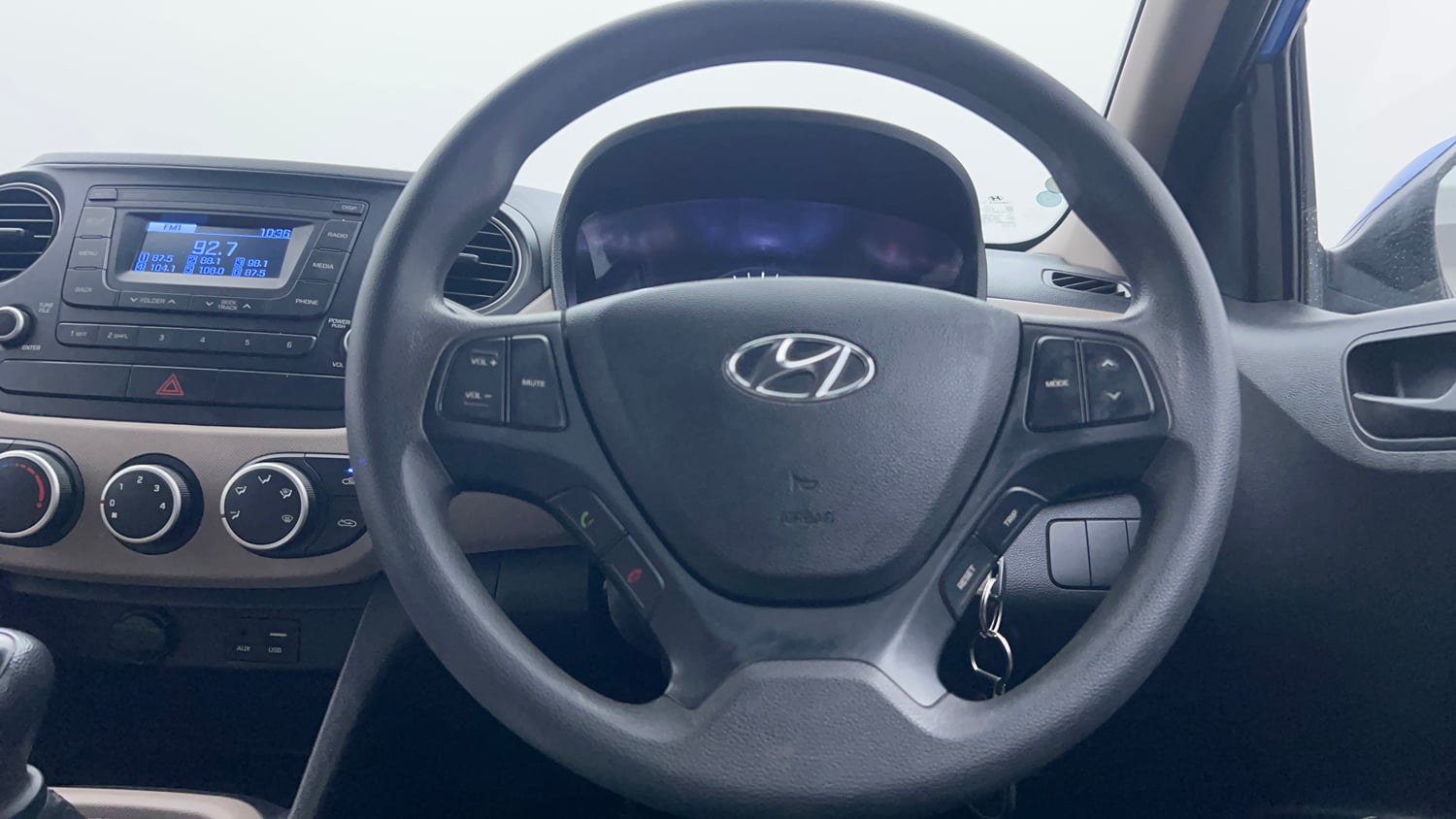 Used 2019 Hyundai Xcent S Petrol Manual interior STEERING VIEW