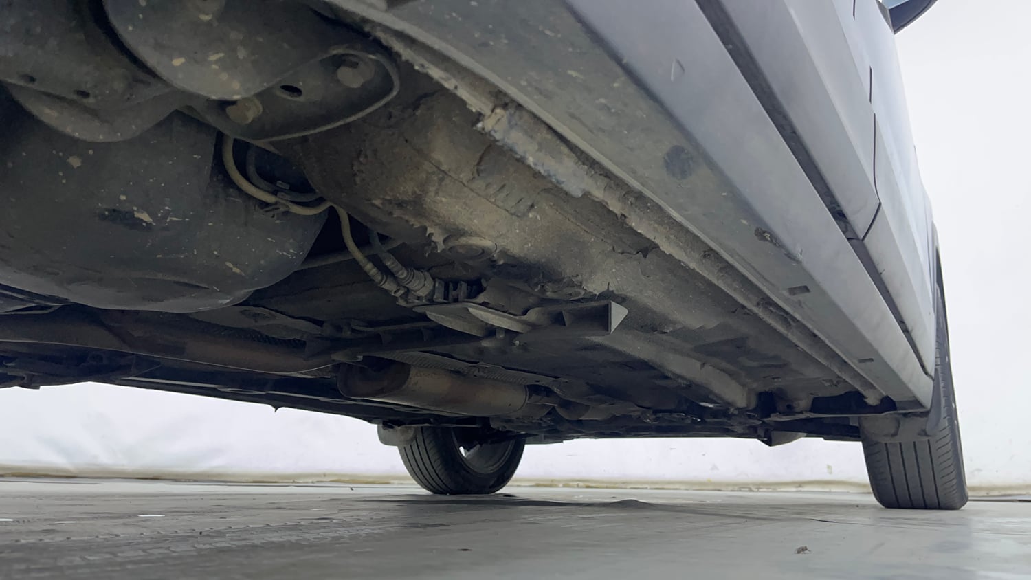 Used 2023 Skoda Kushaq Style 1.0L TSI MT Petrol Manual extra REAR RIGHT UNDERBODY VIEW