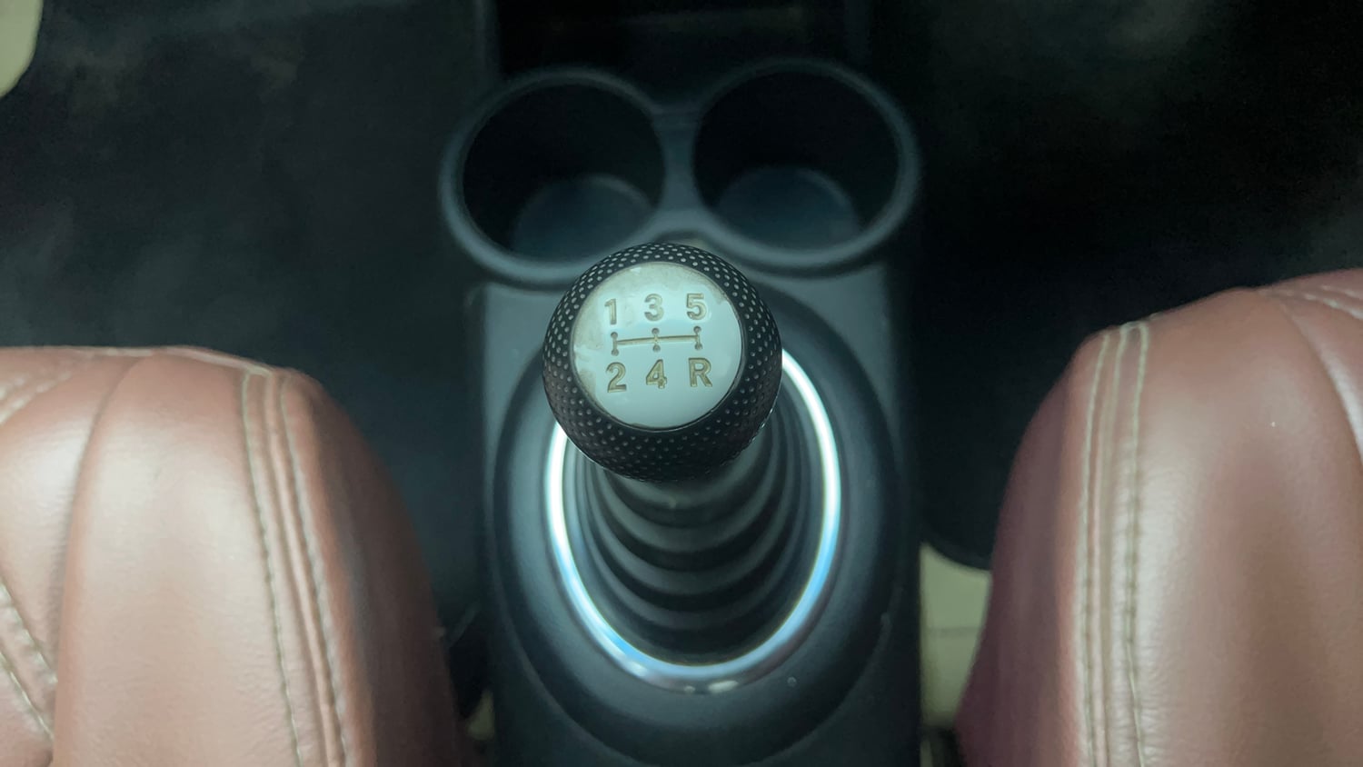 Used 2016 Honda Amaze 1.2 SX i-VTEC Petrol Manual interior GEAR  KNOB VIEW