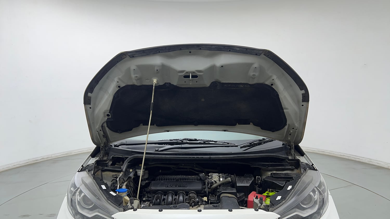 Used 2022 Honda WR-V VX MT Petrol Petrol Manual engine ENGINE & BONNET OPEN FRONT VIEW