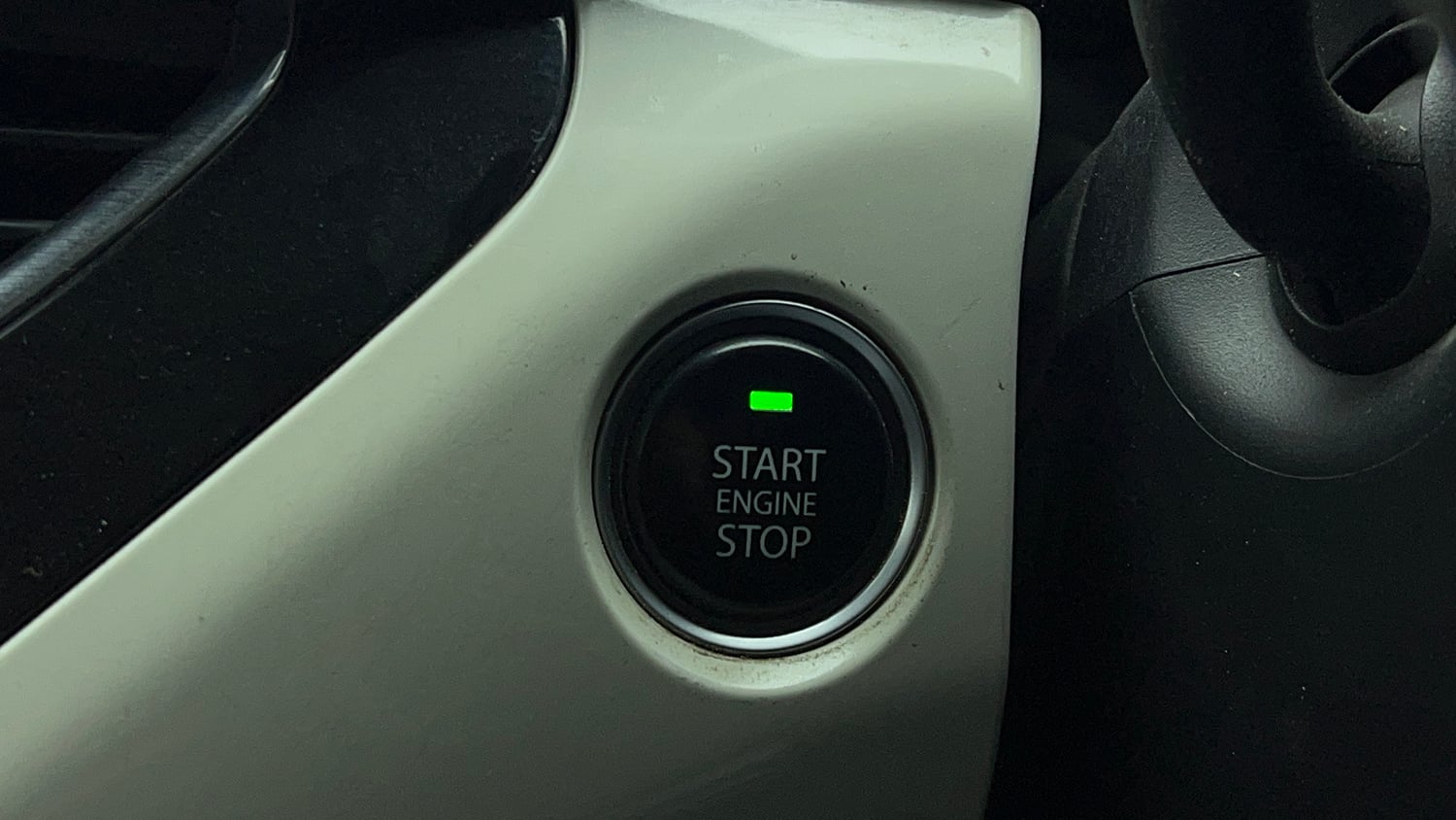 Used 2022 Tata Nexon XZ Plus (HS) Petrol Manual top_features Keyless start