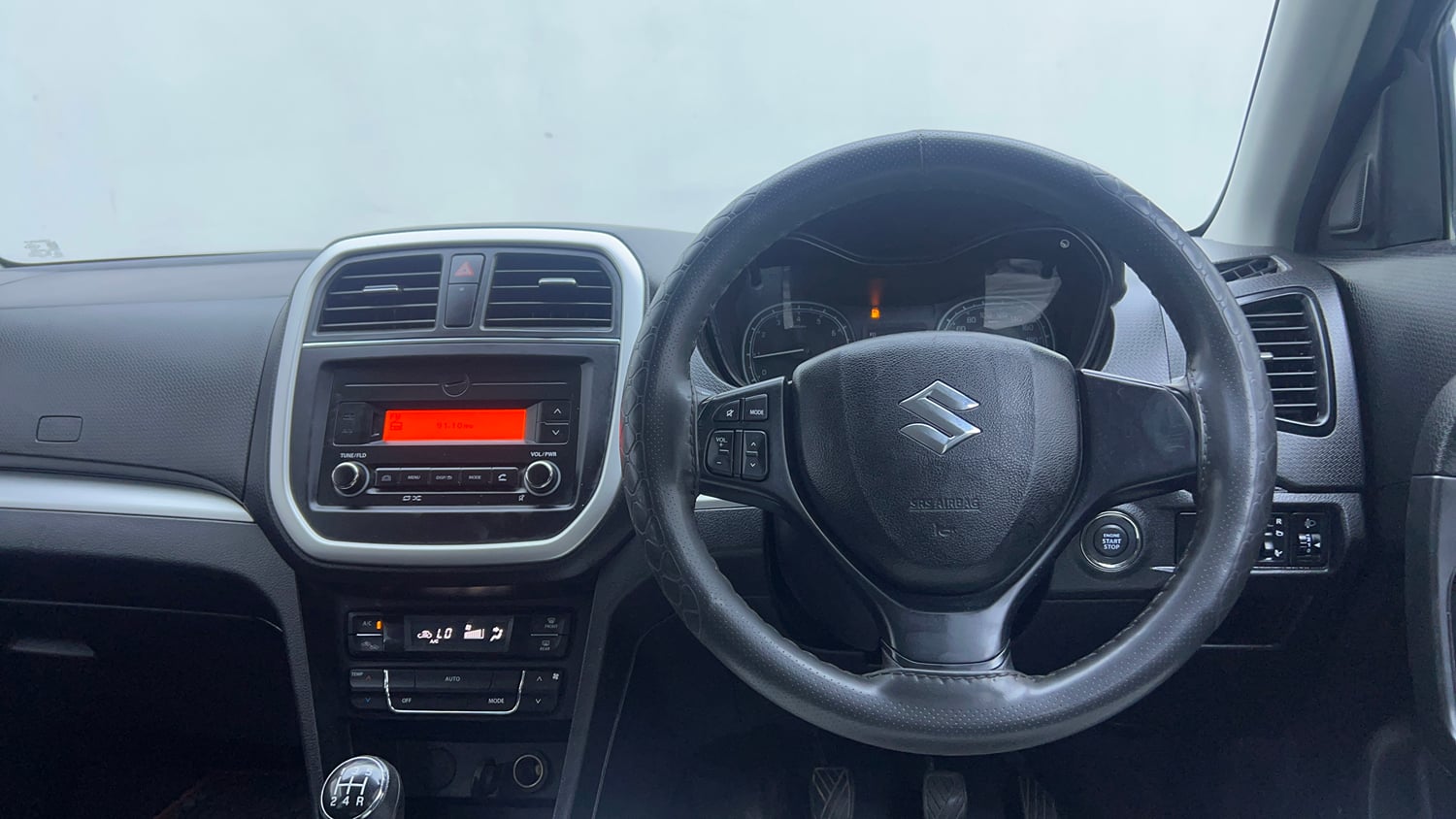 Used 2022 maruti-suzuki Vitara Brezza VXi Petrol Manual interior STEERING VIEW