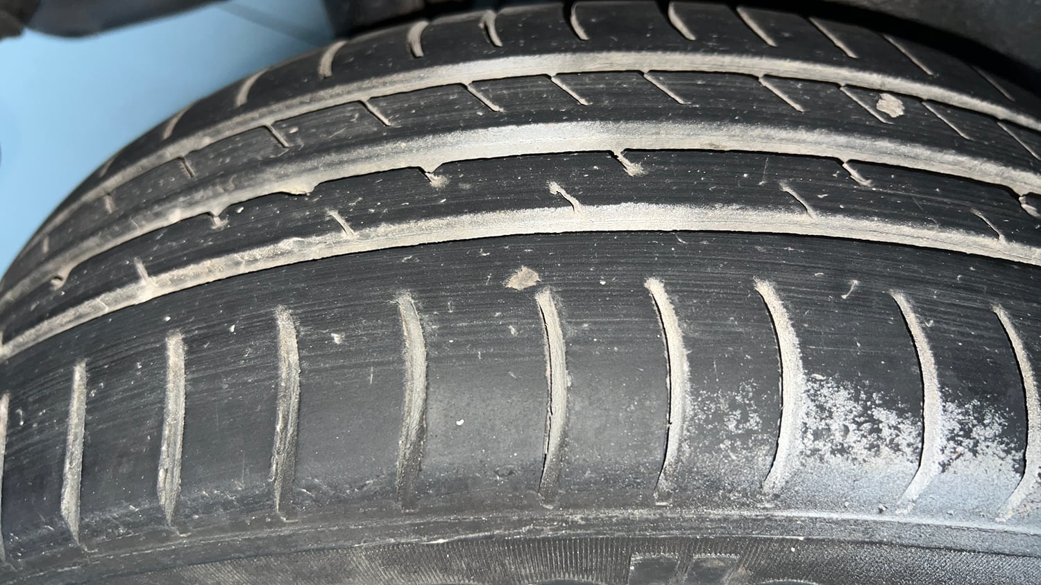 Used 2017 Maruti Suzuki Wagon R VXI Petrol Manual tyres RIGHT REAR TYRE TREAD VIEW