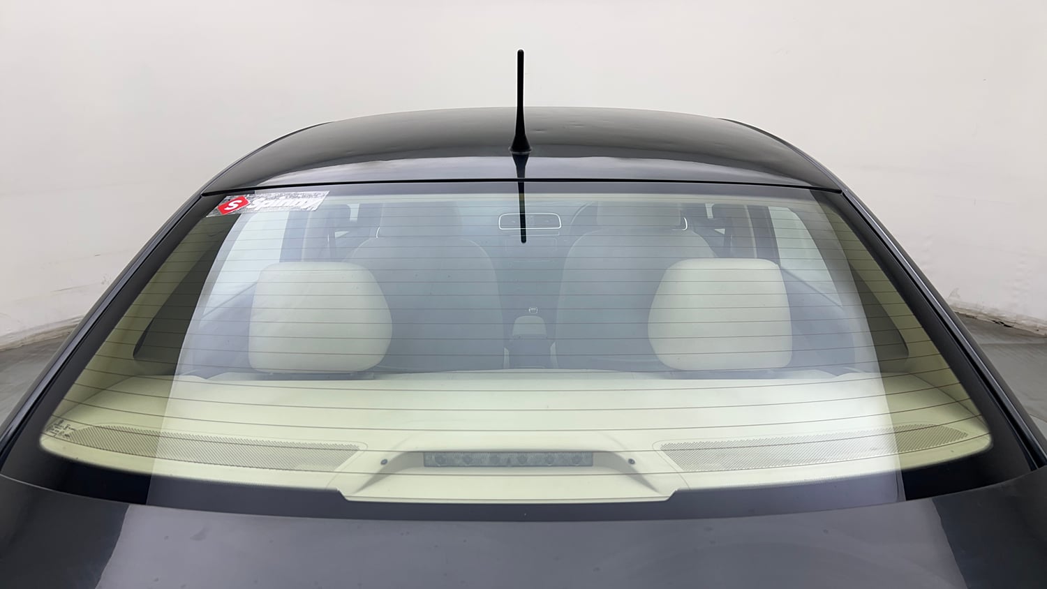 Used 2018 Skoda Rapid Style 1.6 MPI Petrol Manual exterior BACK WINDSHIELD VIEW