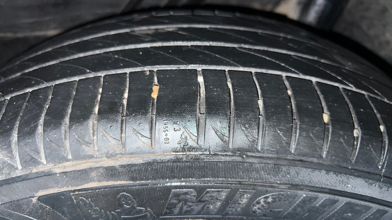 Used 2016 Honda BR-V V CVT Petrol Petrol Automatic tyres LEFT REAR TYRE TREAD VIEW