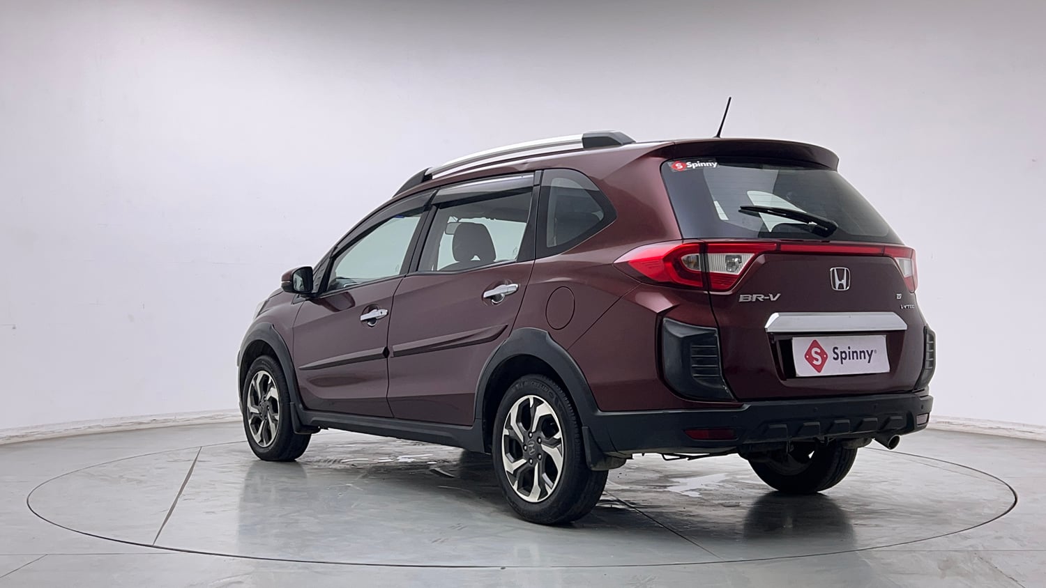 Used 2016 Honda BR-V V CVT Petrol Petrol Automatic exterior LEFT REAR CORNER VIEW