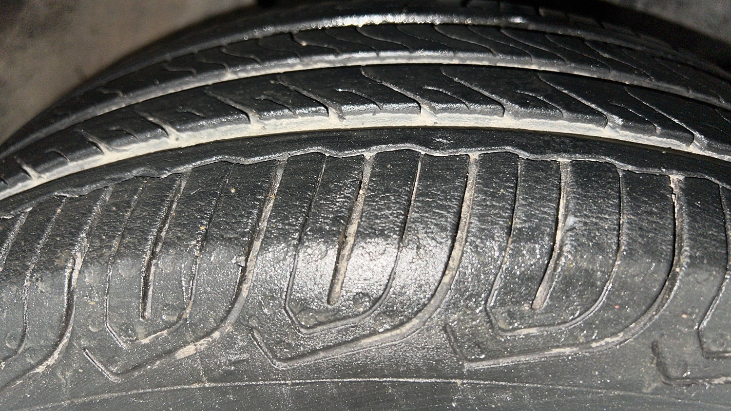 Used 2020 Honda Amaze 1.2 VX MT Petrol Petrol Manual tyres RIGHT FRONT TYRE TREAD VIEW