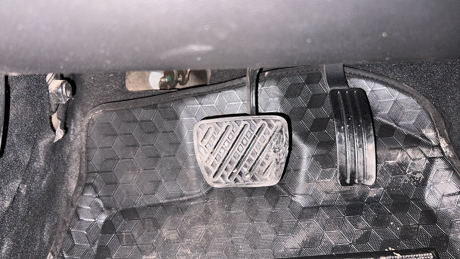 Used 2017 Renault Duster RXS CVT Petrol Automatic interior PEDALS VIEW