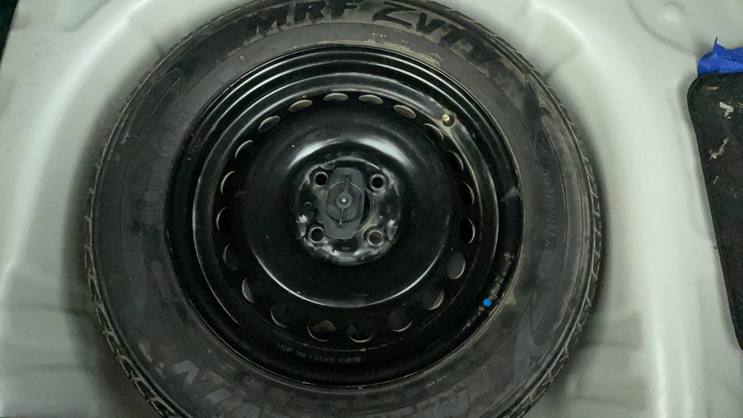 Used 2017 Maruti Suzuki Baleno Delta 1.2 Petrol Manual tyres SPARE TYRE VIEW