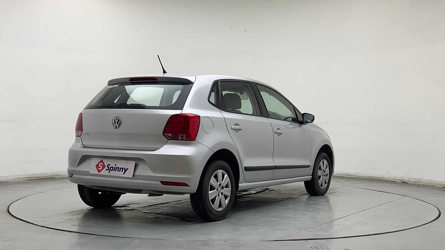 Used 2017 Volkswagen Polo Trendline 1.2L (P) Petrol Manual exterior RIGHT REAR CORNER VIEW