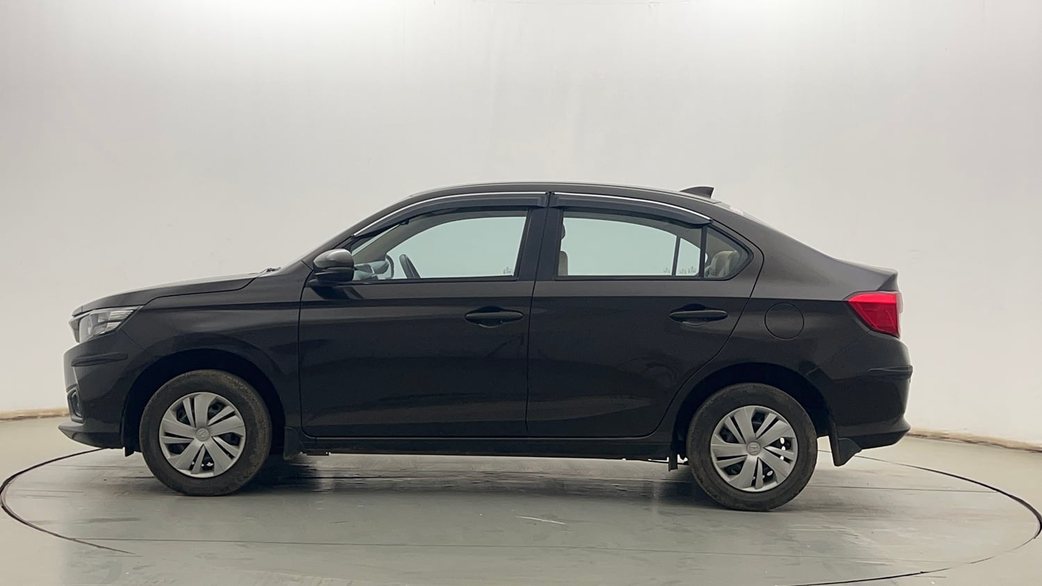 Used 2019 Honda Amaze 1.2 S MT Petrol Petrol Manual exterior LEFT SIDE VIEW