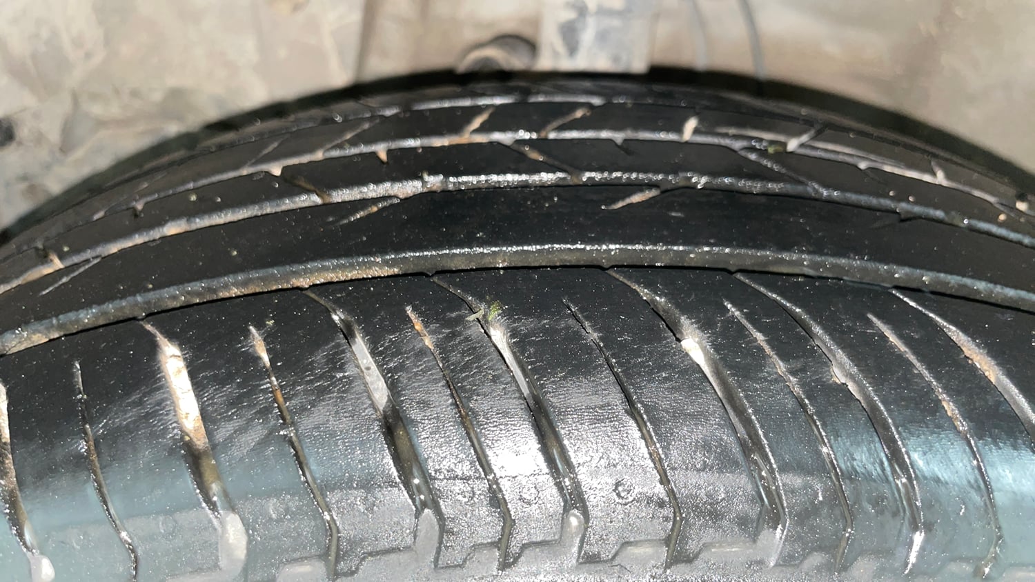 Used 2017 Honda WR-V VX MT Diesel Diesel Manual tyres LEFT FRONT TYRE TREAD VIEW