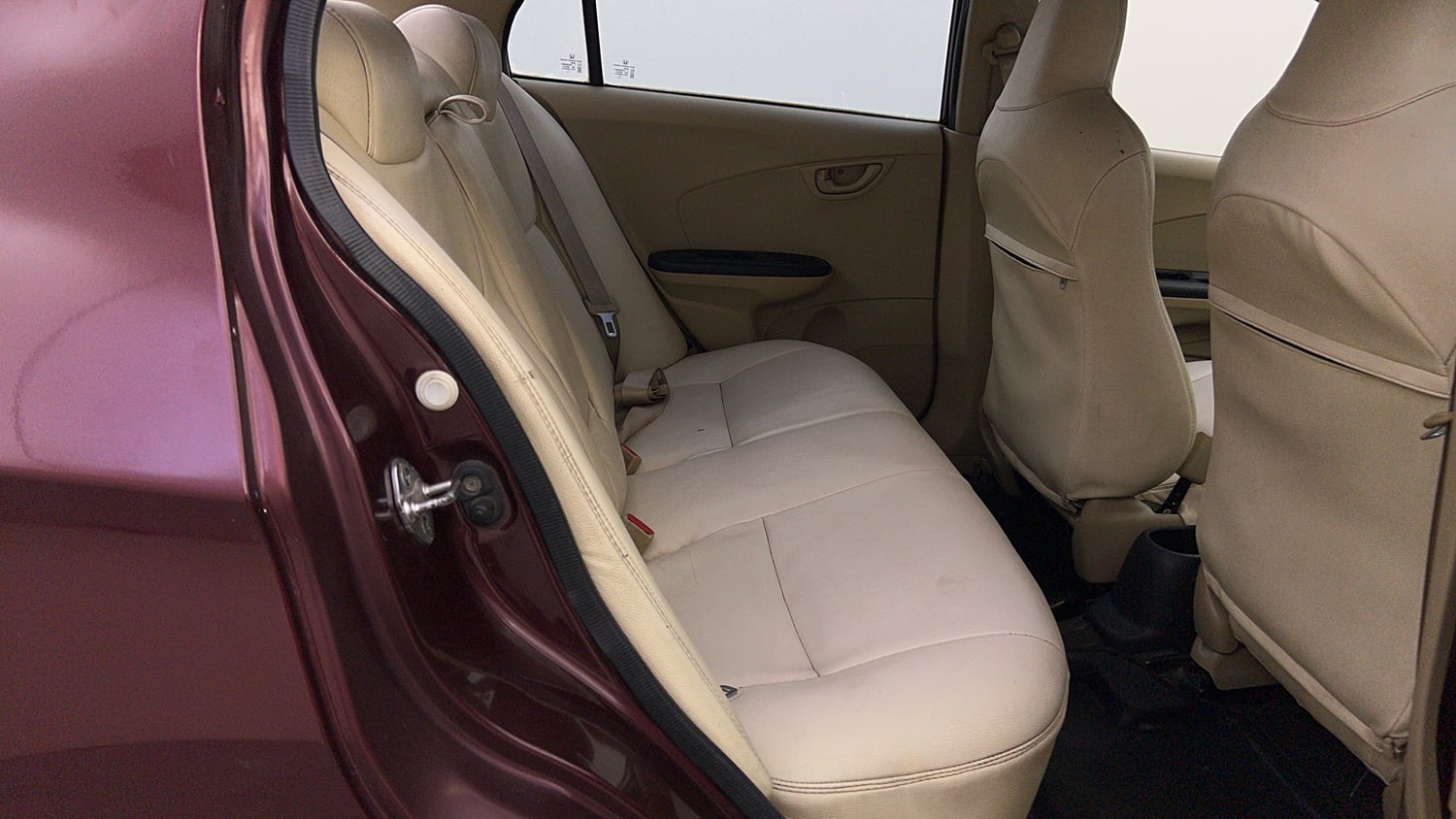 Used 2015 Honda Amaze 1.2 S i-VTEC Petrol Manual interior RIGHT SIDE REAR DOOR CABIN VIEW