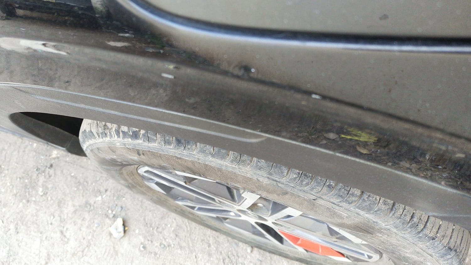 Used 2023 Hyundai Venue SX (O) 1.0 Turbo DCT Petrol Automatic dents MINOR DENT