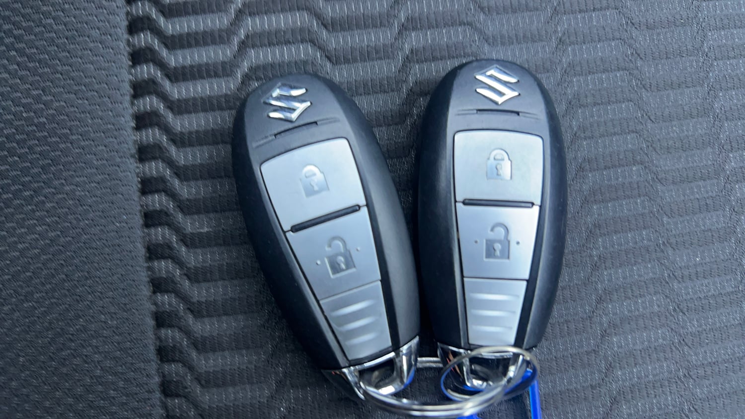 Used 2022 maruti-suzuki Vitara Brezza VXi Petrol Manual extra CAR KEY VIEW