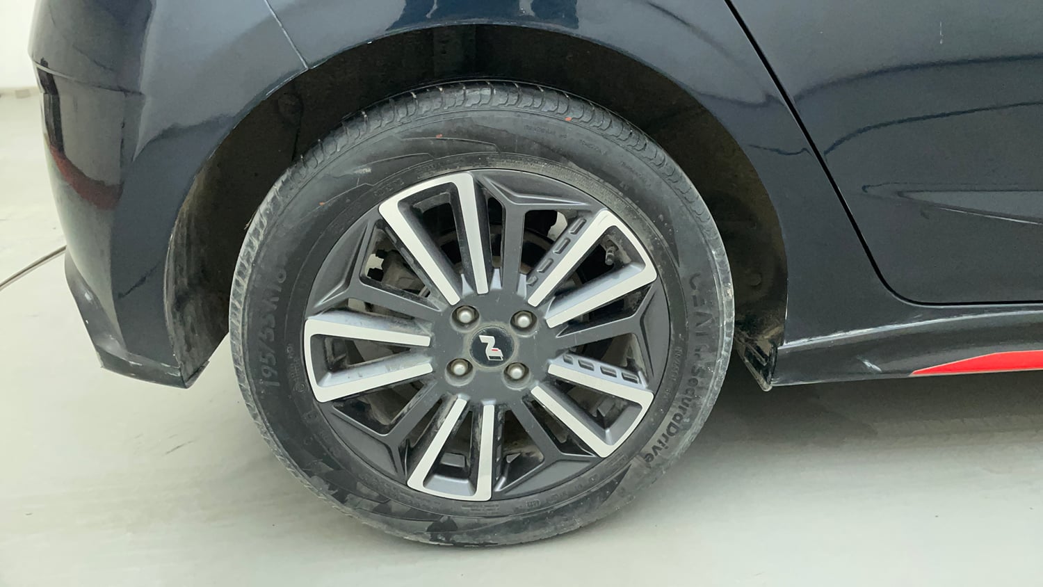 Used 2023 Hyundai i20 N Line N8 1.0 Turbo DCT Petrol Automatic tyres RIGHT REAR TYRE RIM VIEW